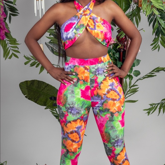 Wrap around bandeau with leggings - Picture 4 of 4